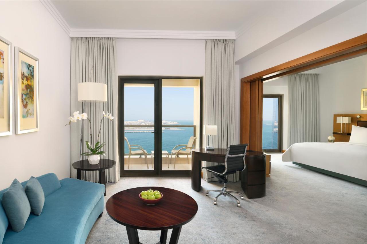 Mövenpick Hotel Jumeirah Beach Dubai Bagian luar foto Deluxe Room